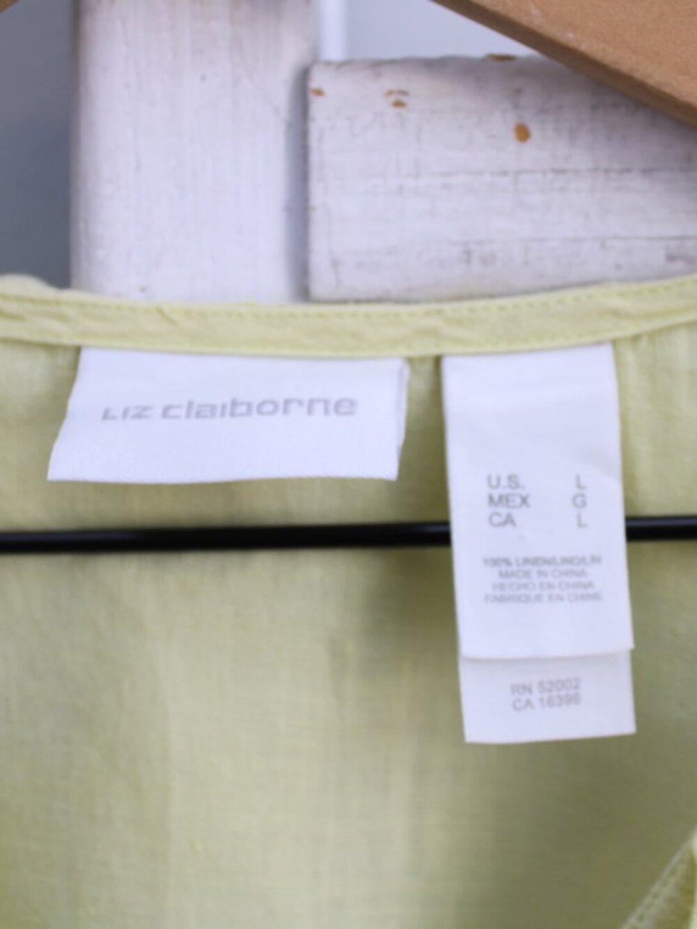 Liz Claiborne Yellow Green Linen Floral Embroidery Ruffle Button-Up Blouse Large - Picture 6 of 6